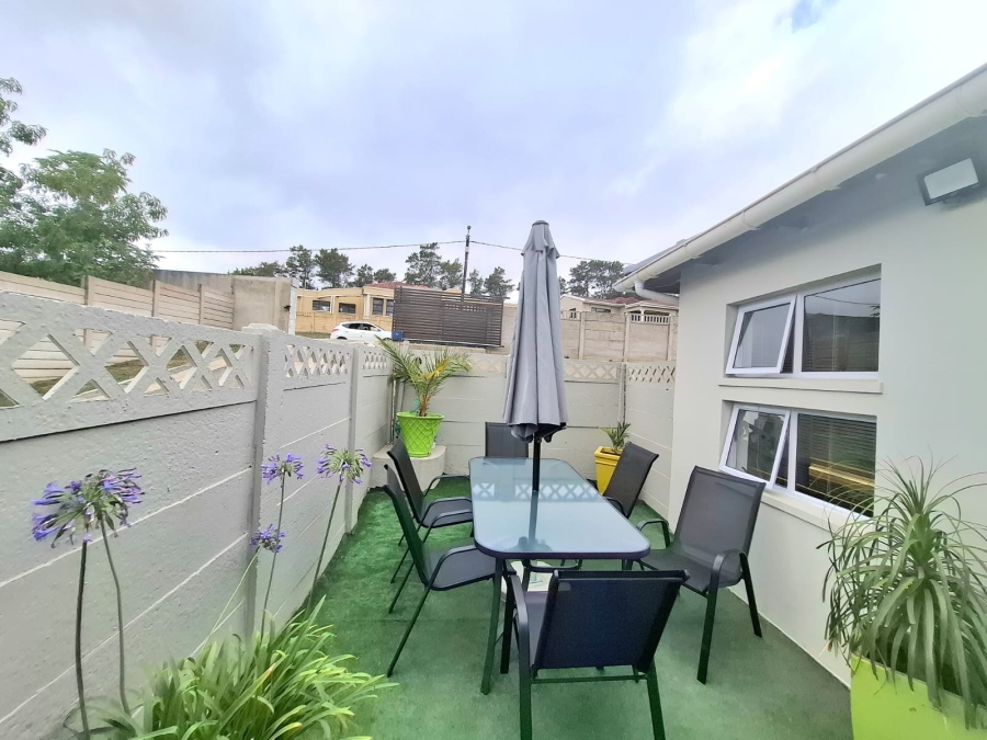 3 Bedroom Property for Sale in Cambridge West Eastern Cape